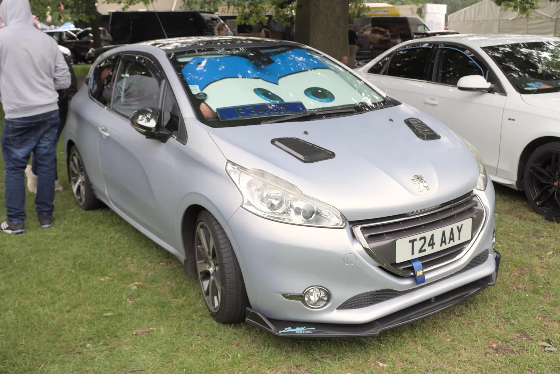 Peugeot 208 2012 — 4/5