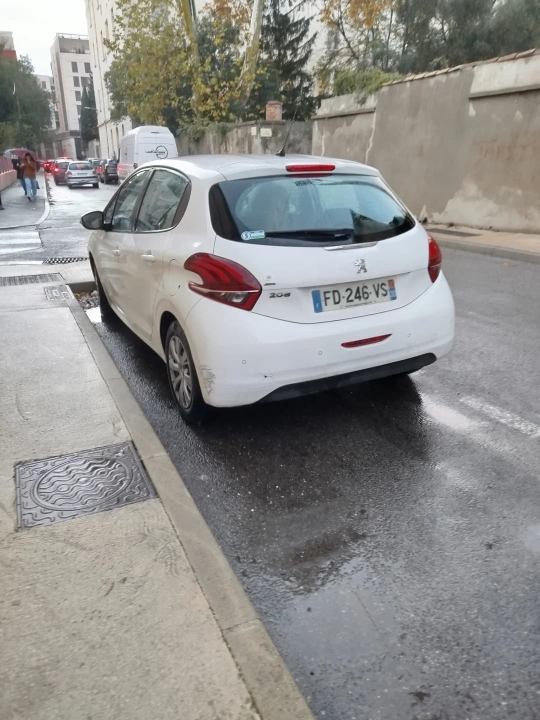 Peugeot 208 2013 — 2/5